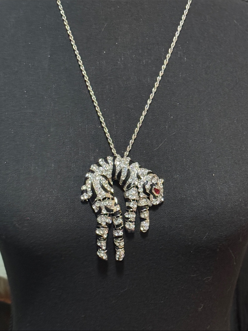 Enamel Hanging Cheetah Leopard Necklace